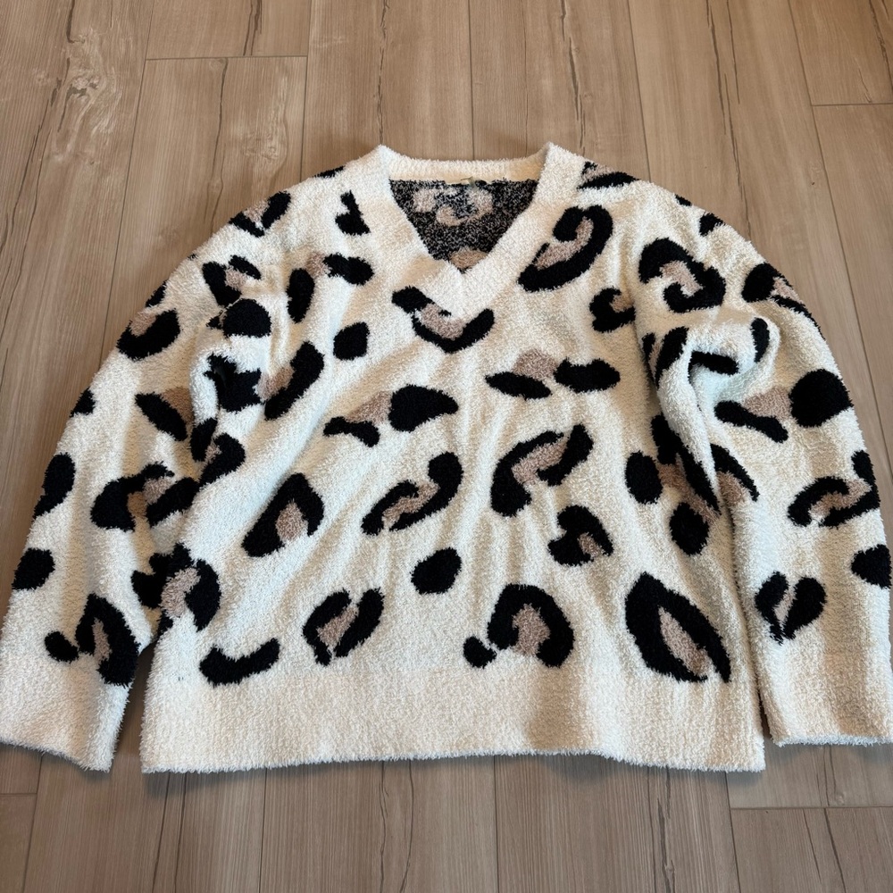 Entro Super Soft Leopard Sweater